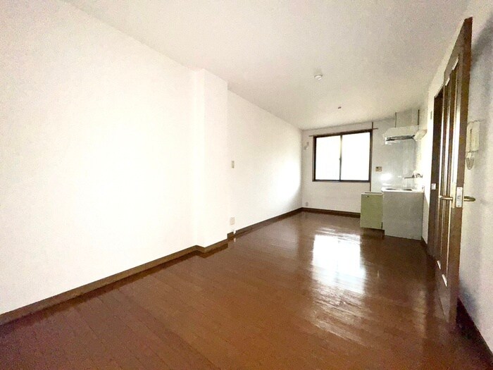 物件内観写真9　(居室)