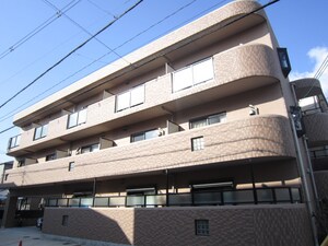 サンパティ－ク信外観写真