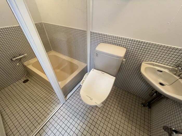 物件内観写真10　(トイレ)