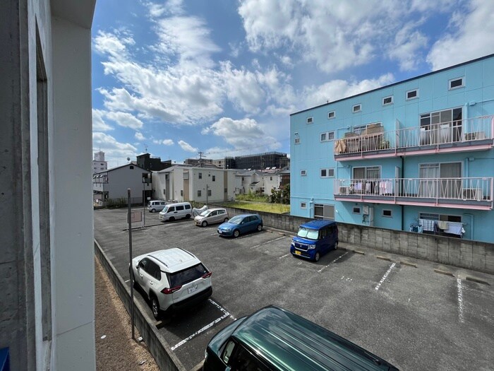 物件内観写真22　(室内からの展望)