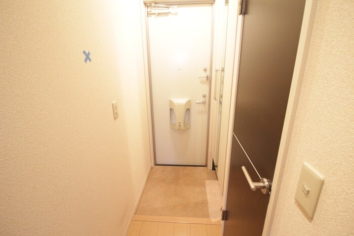 物件内観写真15　(玄関)