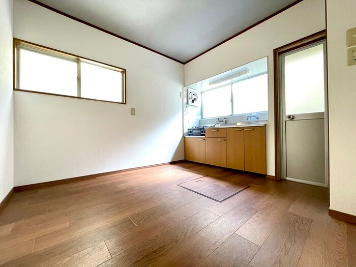 物件内観写真9　(洗面)