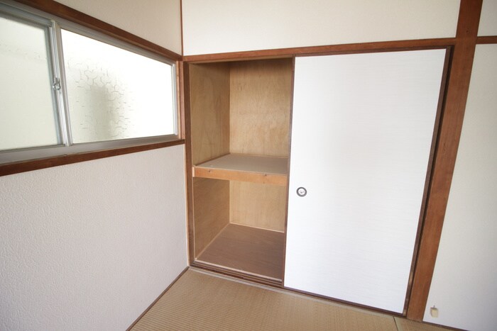物件内観写真11　(収納)