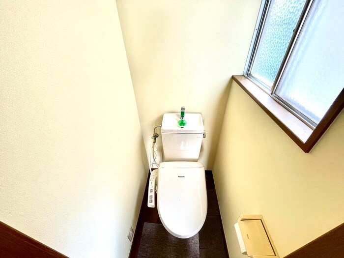 物件内観写真14　(トイレ)