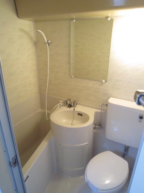 物件内観写真14　(トイレ)