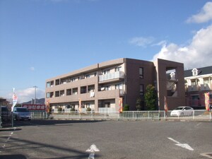 コ－ジ－コ－ト外観写真