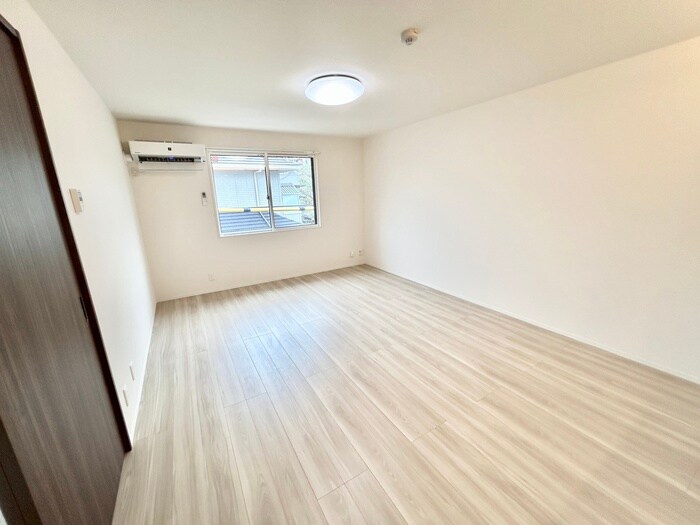 物件内観写真6　(居室)