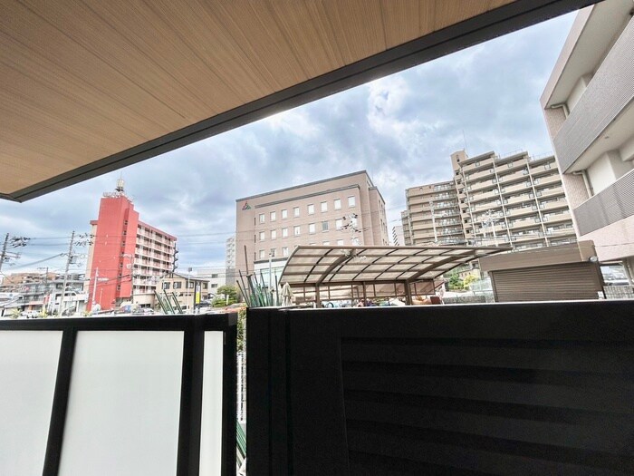 物件内観写真15　(室内からの展望)