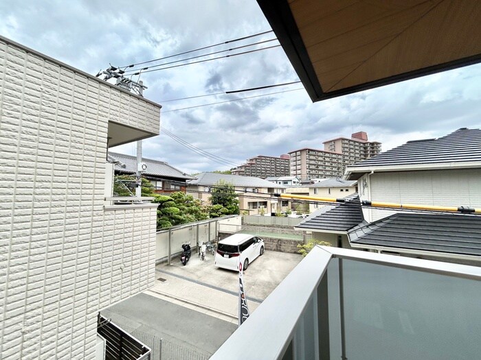 物件内観写真15　(室内からの展望)