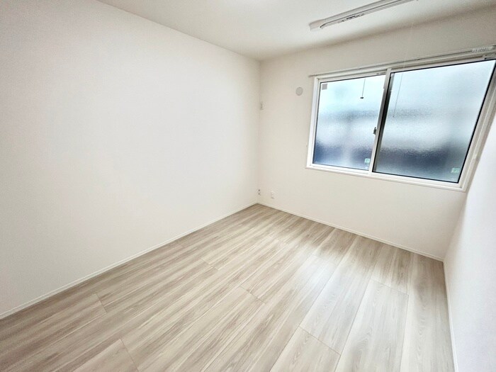 物件内観写真16　(居室)