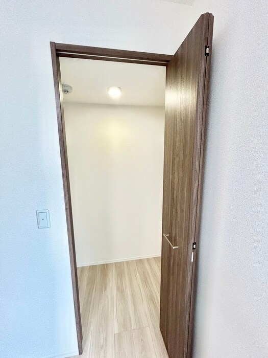 物件内観写真20　(収納)