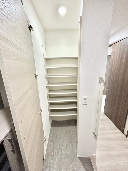 物件内観写真21　(靴箱)