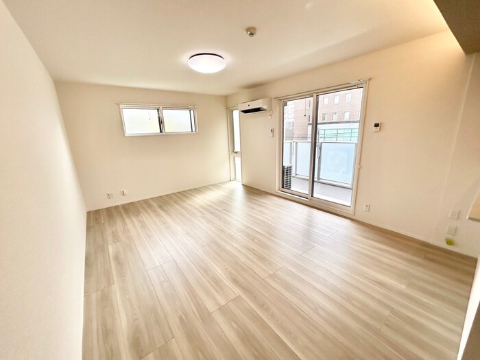 物件内観写真21　(居室)