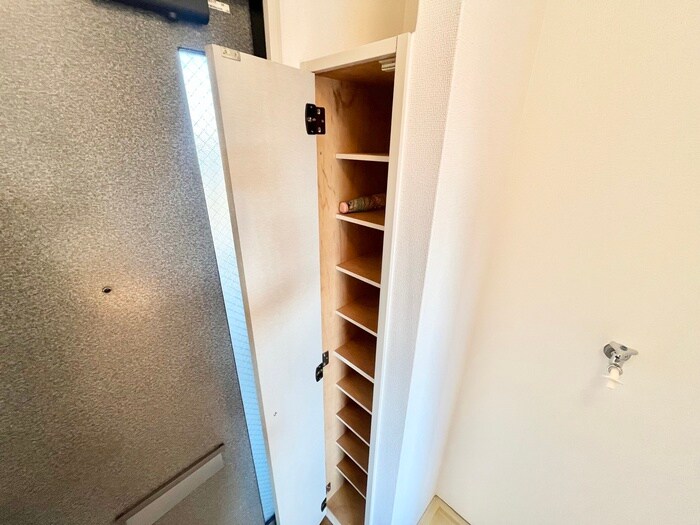 物件内観写真19　(靴箱)