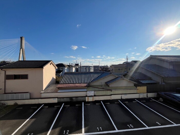 物件内観写真22　(室内からの展望)