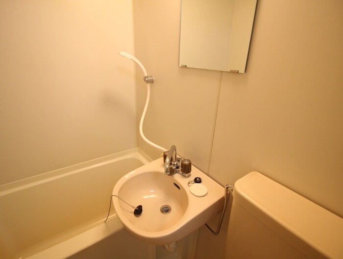 物件内観写真10　(洗面)