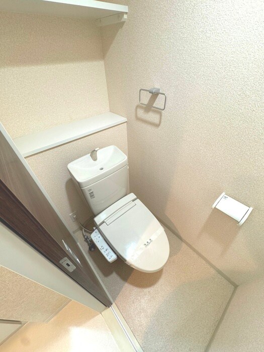 物件内観写真11　(トイレ)