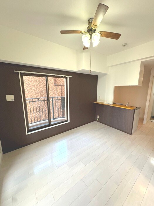 物件内観写真12　(居室)