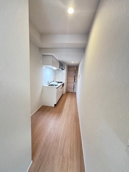 物件内観写真20　(廊下)