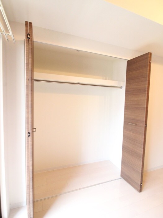 物件内観写真13　(収納)