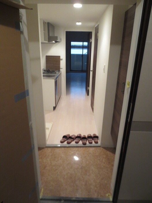 物件内観写真14　(玄関)