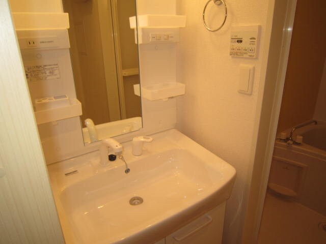 物件内観写真14　(洗面)