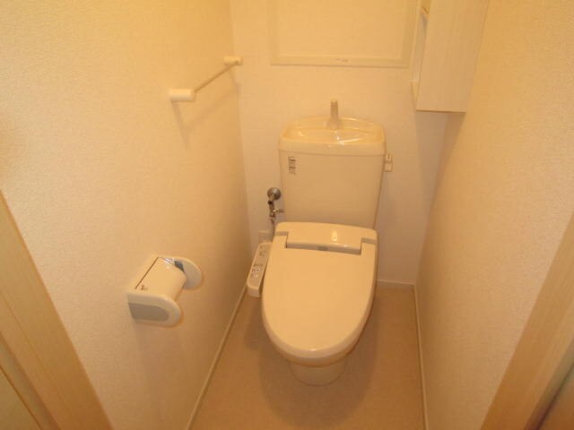 物件内観写真16　(トイレ)