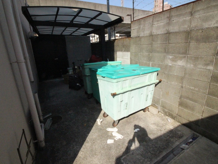 物件外観写真3　(建物設備)