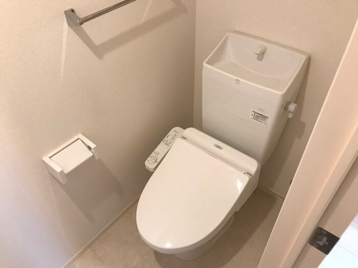 物件内観写真10　(トイレ)