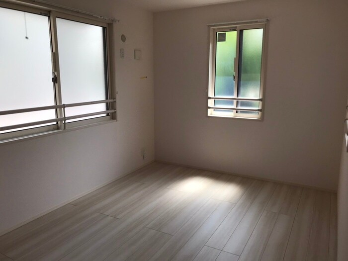 物件内観写真13　(居室)