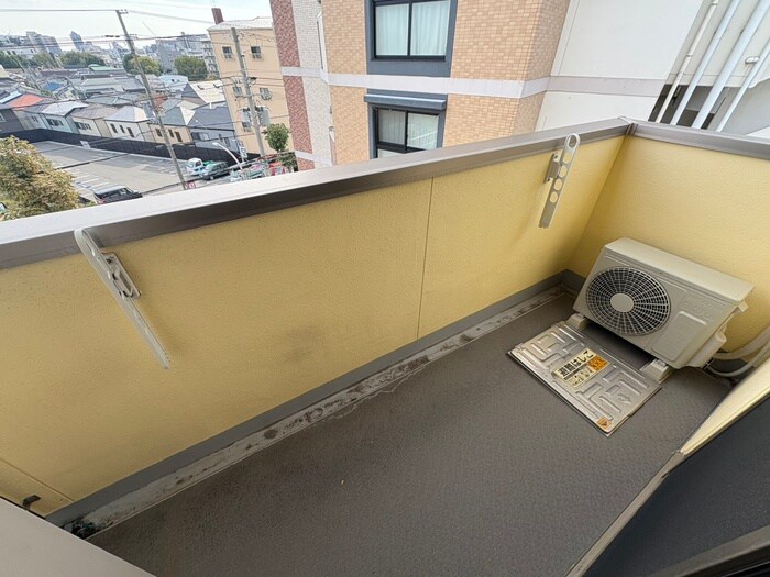 物件内観写真10　(ベランダ・バルコニー)