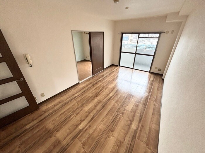 物件内観写真7　(居室)