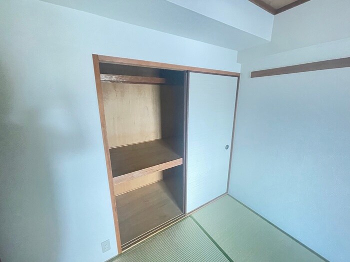 物件内観写真14　(収納)