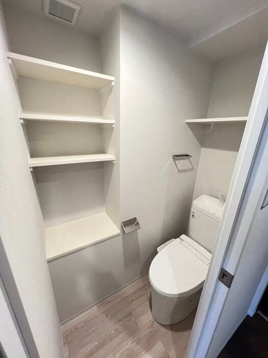 物件内観写真12　(トイレ)