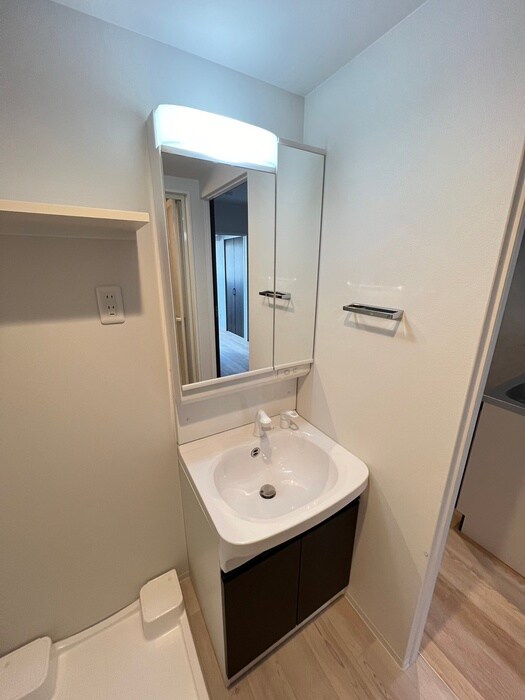 物件内観写真13　(洗面)