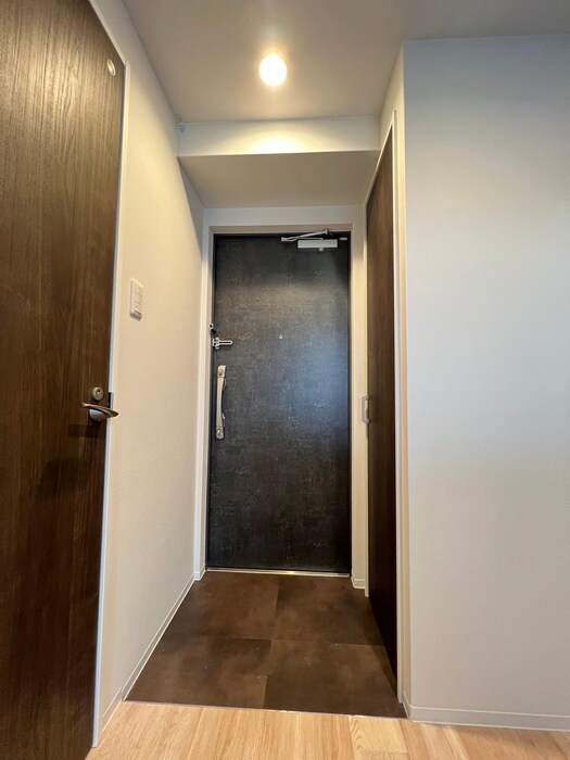 物件内観写真14　(玄関)