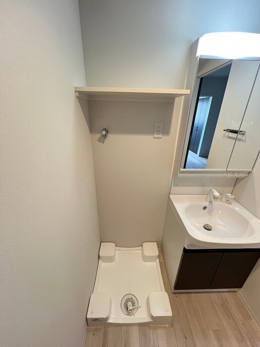 物件内観写真20　(洗濯機置場)