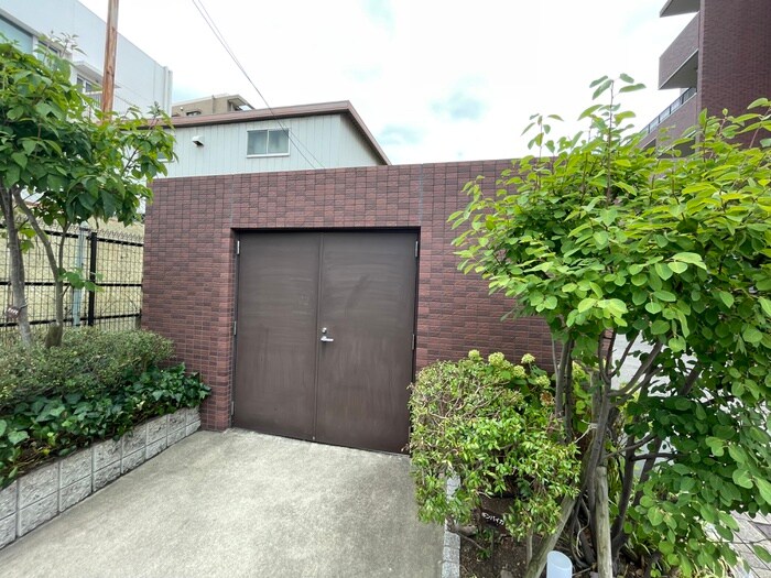 物件外観写真6　(建物設備)