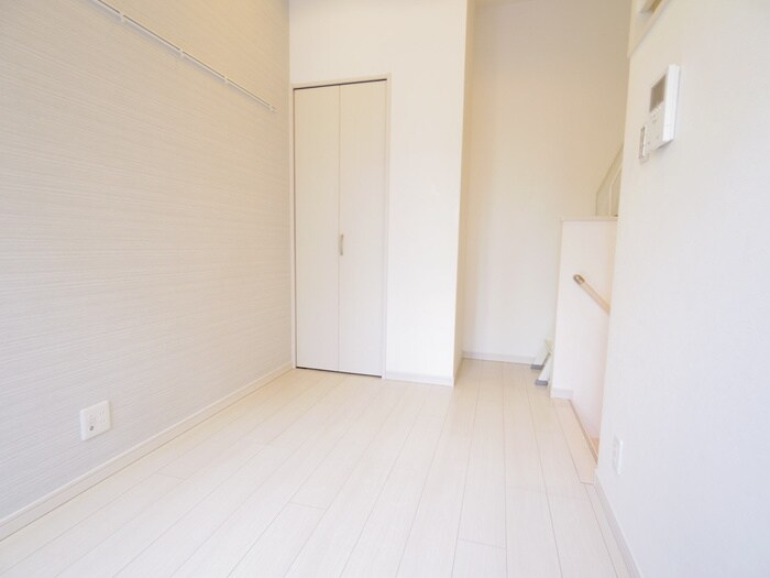 物件内観写真6　(居室)