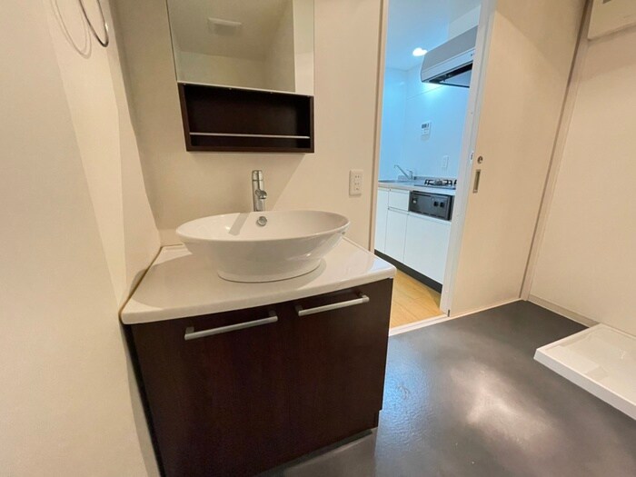 物件内観写真11　(洗面)