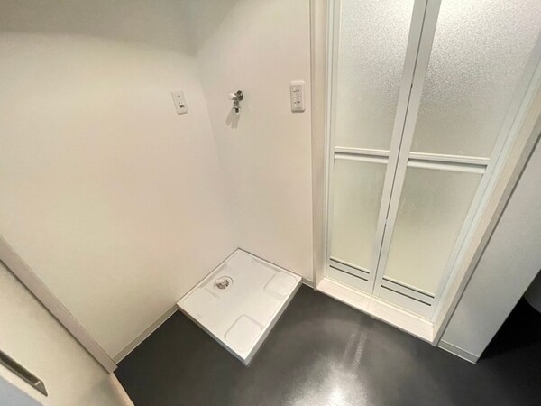 洗濯機置場