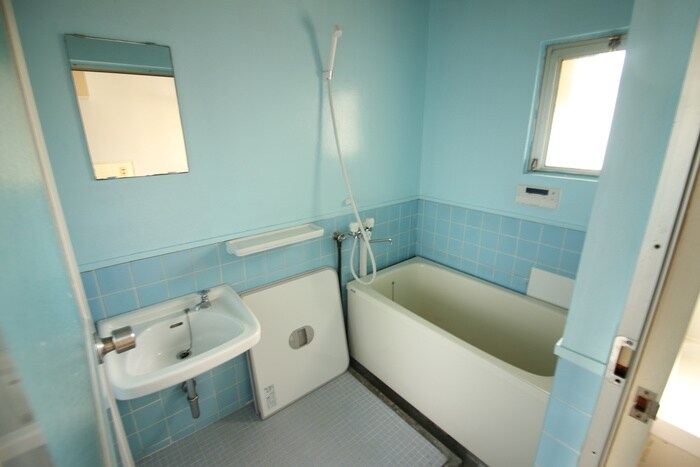 物件内観写真8　(バス／シャワールーム等)