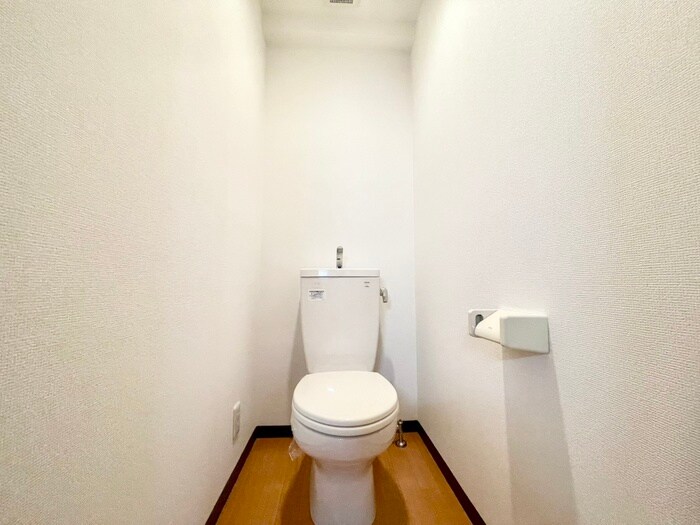 物件内観写真11　(トイレ)