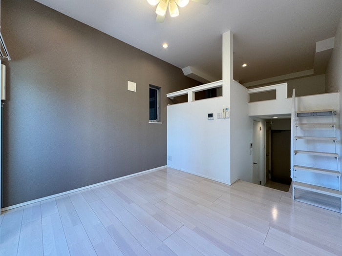 物件内観写真11　(居室)