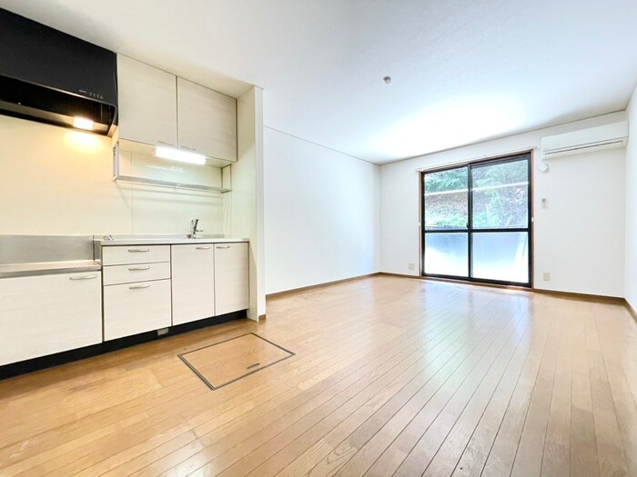 物件内観写真6　(居室)