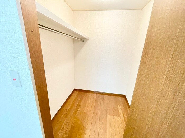 物件内観写真12　(洗面)