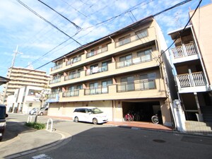東栄マンション外観写真