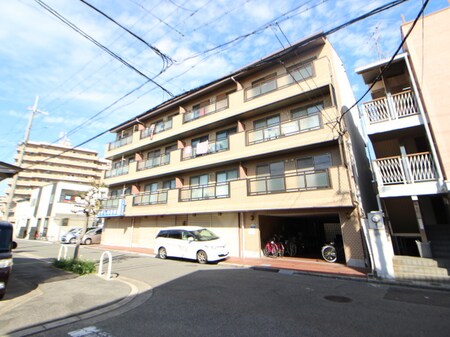 東栄マンション外観写真