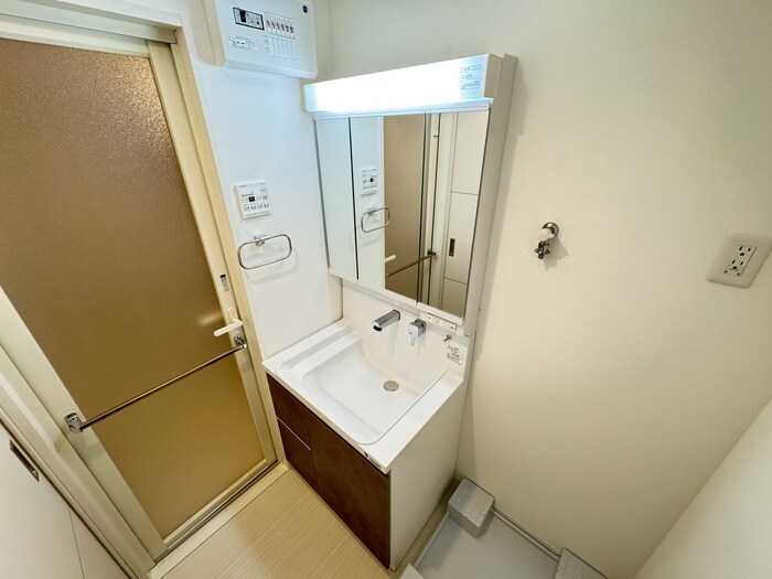 物件内観写真12　(洗面)