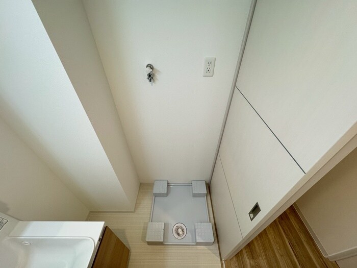 物件内観写真13　(洗濯機置場)